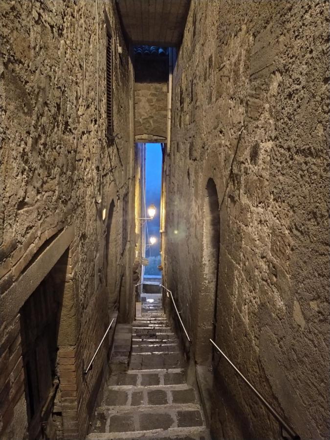 Mozzafiato Pitigliano Leilighet Eksteriør bilde