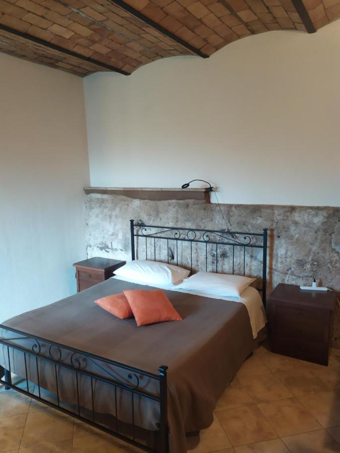 Mozzafiato Pitigliano Leilighet Eksteriør bilde